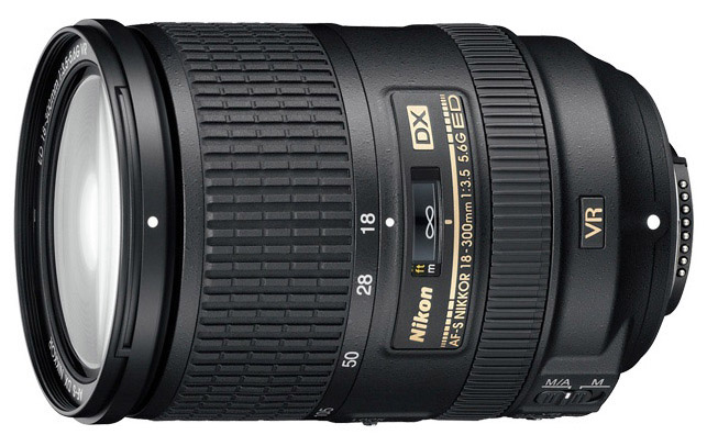 Nikon 18-300mm DX lens